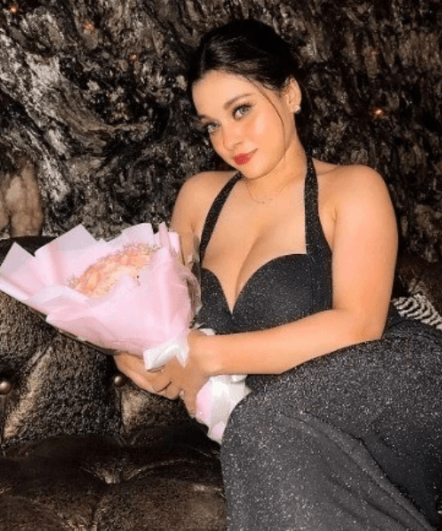 Hina Independent Escort Karachi